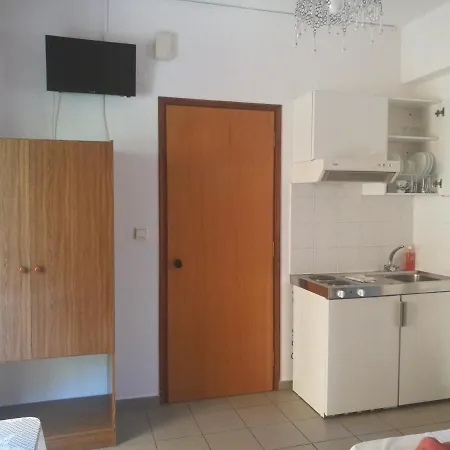 Aparthotel Adamas